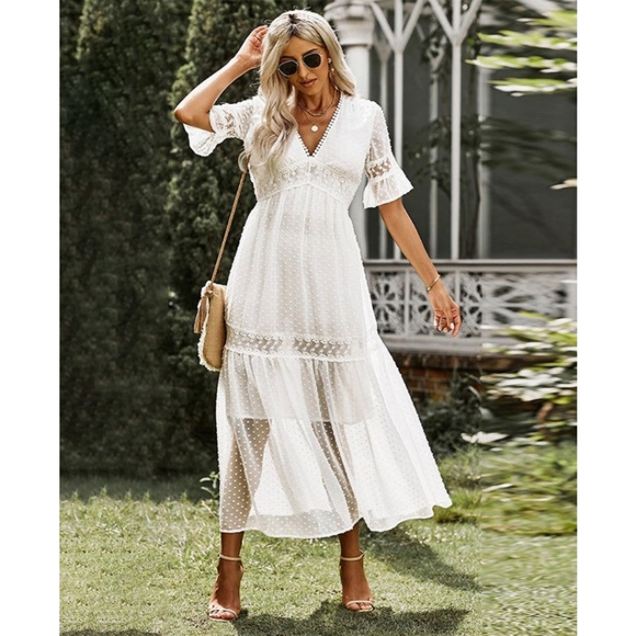 LAST ONE! Plus Size White Lace And Swiss Dot V-Neck Maxi Dress - Picture 3 of 4